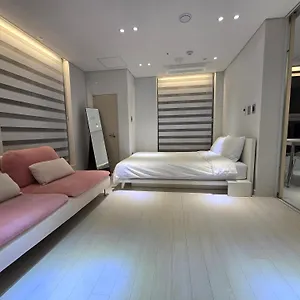2023 New Build, Super Neat Full Option Apartment